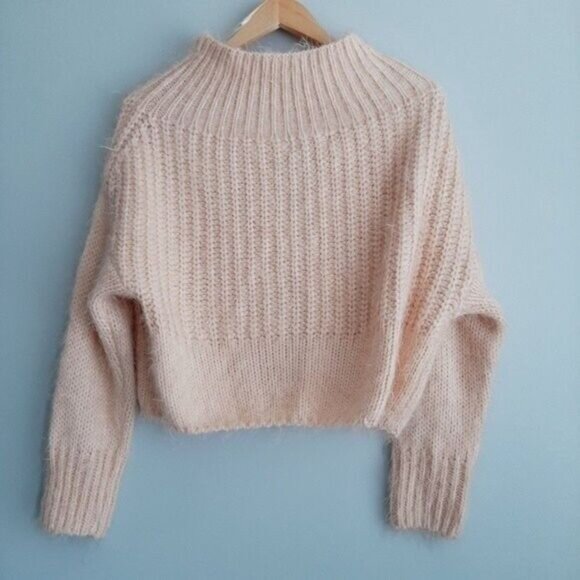 EBBY AND I / Off Shoulder Sweater Blush Designed in Australia Sz M - Picture 6 of 10